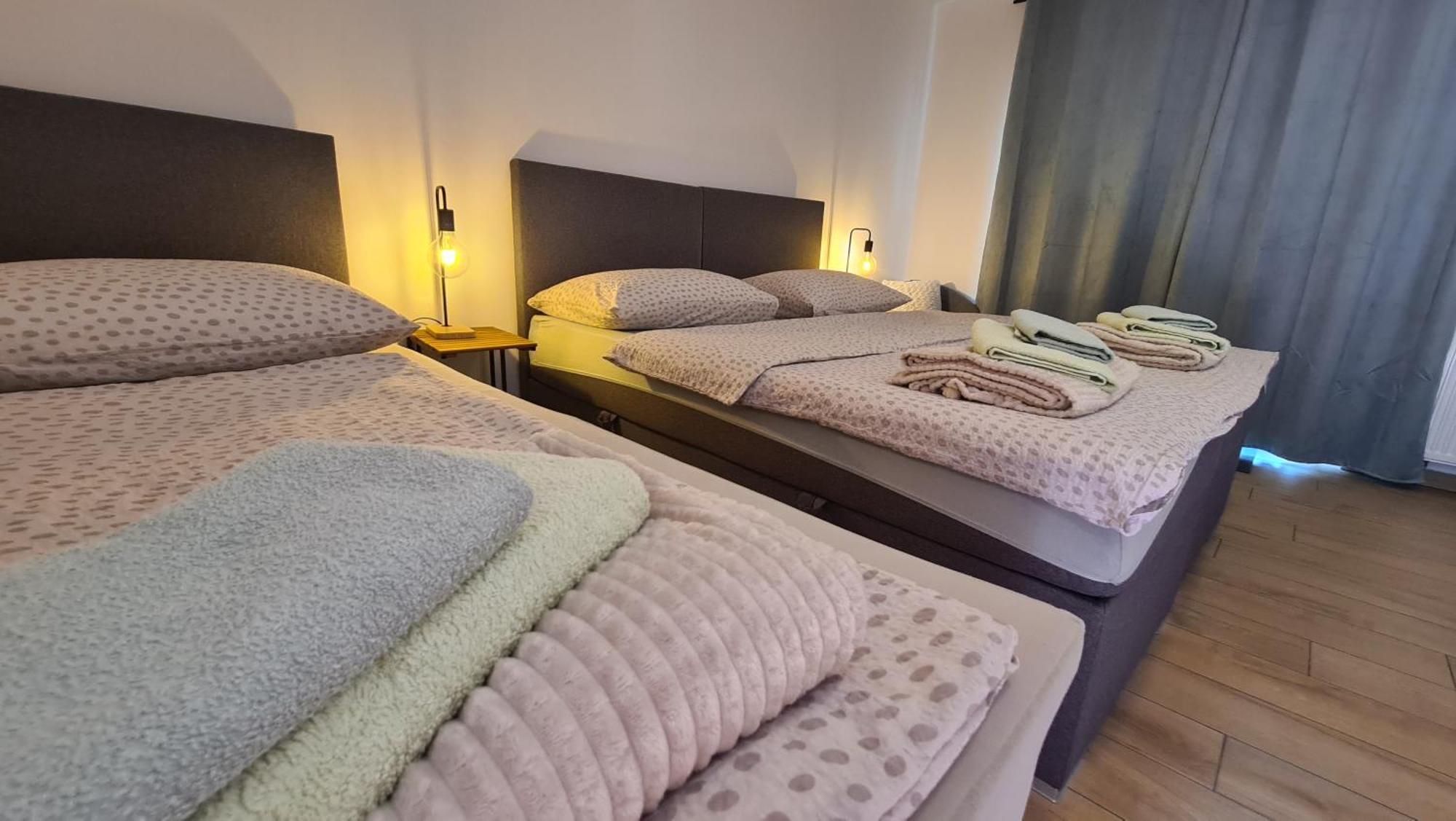 Brne Rooms Postojna Exterior foto